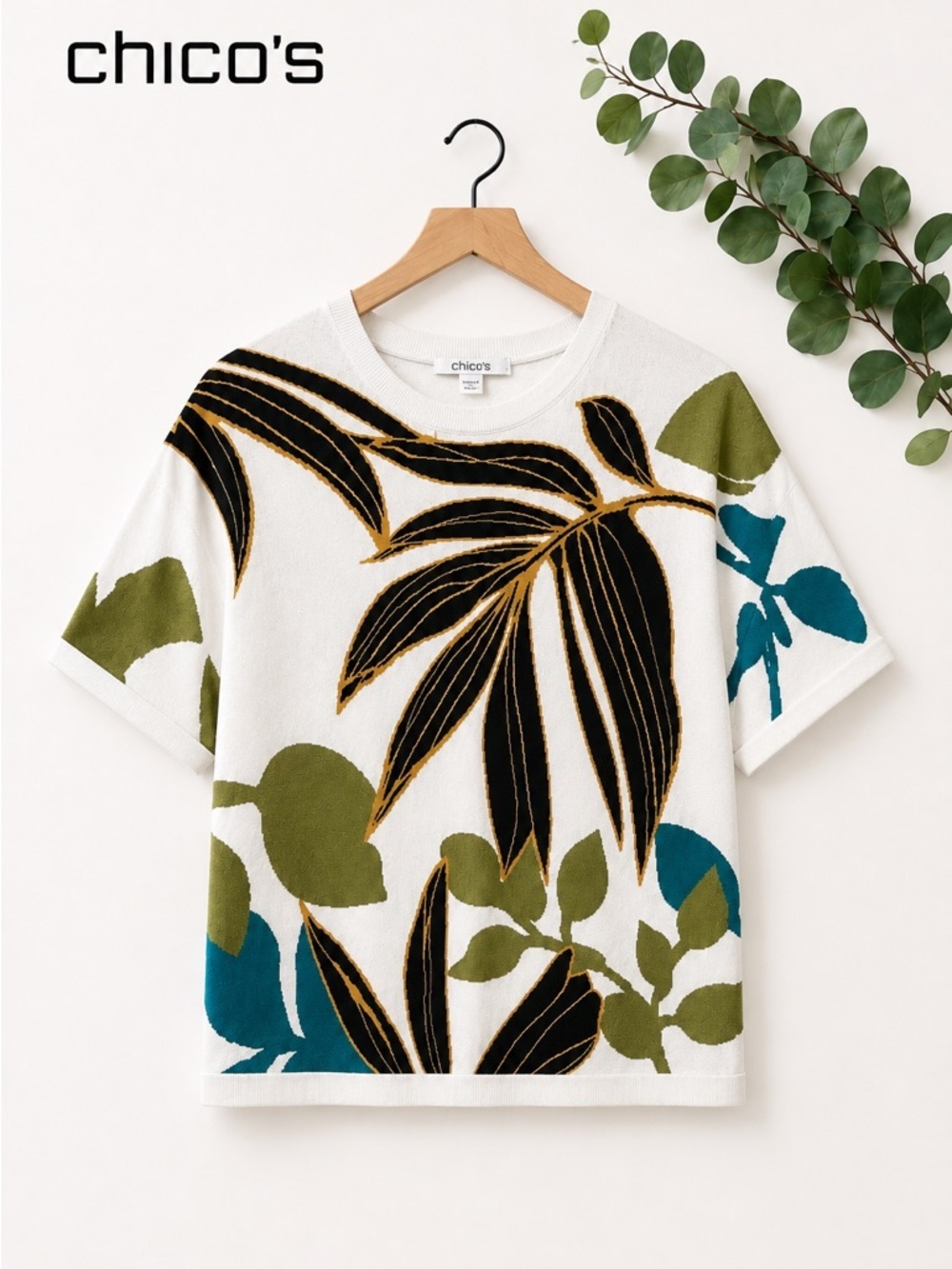 Chico's White Knit Top with Black, Olive and Teal Tropical Leaves (286)